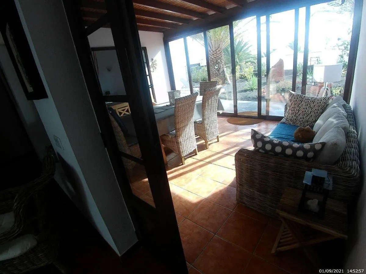 Casa Mango - Las Coloradas - Playa Blanca España